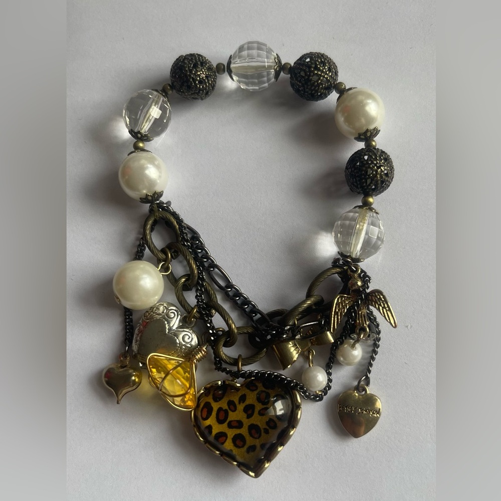 Betsey Johnson Stretch Charm Bracelet